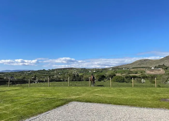 Rolling Hills * Westport